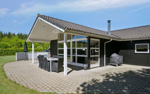 Gunva - 30Km from the Sea: Hütte, Schatten, Estate, Veranda, Garten, Abstellgleis, Outdoor Struktur, Gartenbauten