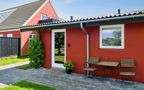 Niyazi - 6Km from the Sea: Holz, Dach, Die Architektur, Zuhause, Haus, Hütte, Abstellgleis, Hartholz, Steigung, Estate