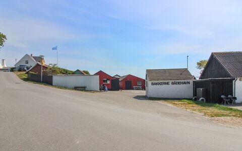 Tine - 600M from the Sea: Holz, Dach, Die Architektur, Zuhause, Haus, Hütte, Abstellgleis, Hartholz, Steigung, Estate