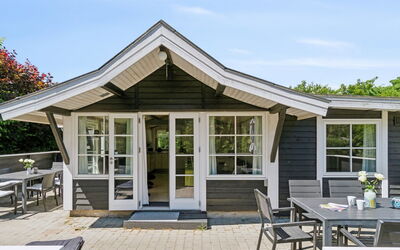 Horsten - 270M from the Sea
