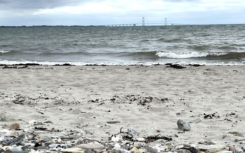 Manko - 250M from the Sea: Strand, \Fels, Horizont, Ufer, Küste, Meer, Küsten Und Ozeanische Forms, Wolke