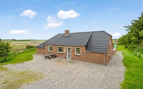 Botmar - 1.5Km from the Sea: Haus, Zuhause, Dach, Hütte, Grundstueck, Estate, Bauernhaus, Dorf, Bauernhof