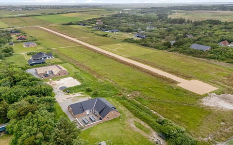 Botmar - 1.5Km from the Sea: Haus, Zuhause, Dach, Hütte, Grundstueck, Estate, Bauernhaus, Dorf, Bauernhof