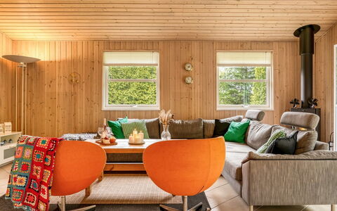 Felina - from the Sea: Möbel, Interior Design, Flooring, Fussboden, Holz, Tabelle, Wohnzimmer, Couch, Decke, Stuhl