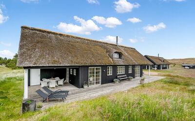 Helmi - 1.5Km from the Sea