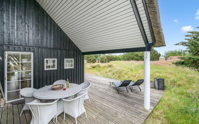 Helmi - 1.5Km from the Sea