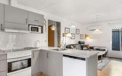Fiallar - 3.2Km from the Sea