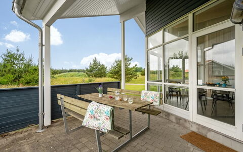 Felicita - from the Sea: Blau, Hütte, Haus, Zuhause, Bauernhaus, Estate, Abstellgleis