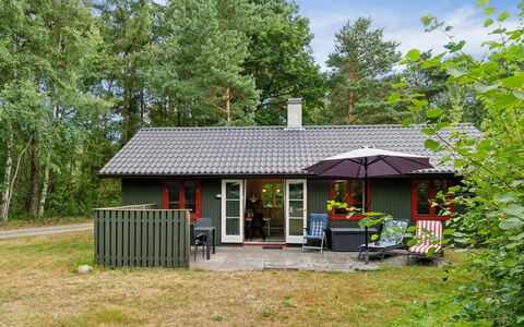 Gail - 200M from the Sea: Holz, Dach, Die Architektur, Zuhause, Haus, Hütte, Abstellgleis, Hartholz, Steigung, Estate
