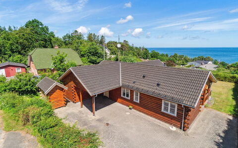 Lisbeth - 130M from the Sea: Holz, Dach, Die Architektur, Zuhause, Haus, Hütte, Abstellgleis, Hartholz, Steigung, Estate