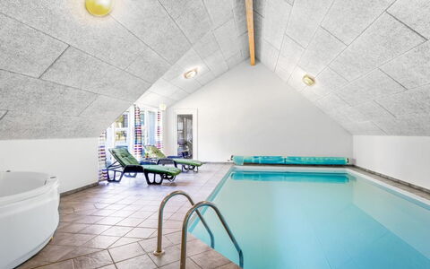 Hera: Decke, Dachboden, Daylighting, Resort, Design, Hotel, Fliese, Schwimmbad