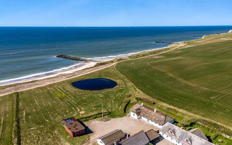 Vili - 100M from the Sea: Einfach, Landschaft, Grundstueck, Wiese, Küste, Luftaufnahmen, Vogelperspektive, Feld, Meer, Ufer