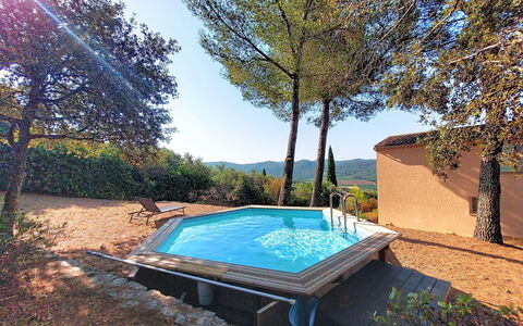 Le Belvédère D'Estelle: Blau, Wasser, Schwimmbad, Verbundwerkstoff, Freizeit, Resort, Gartenmöbel, Schatten, Eco Hotel, Water Feature