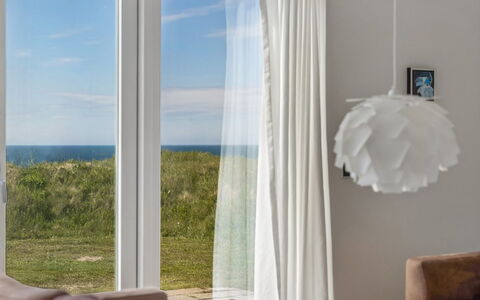 Ubavka - 101M from the Sea: Interior Design, Vorhang, Möbel, Zuhause, Fussboden, Fensterbehandlung, Zimmer, Fensterabdeckung, Wohnzimmer, Natürliches Material
