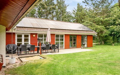Aisling - 700M from the Sea