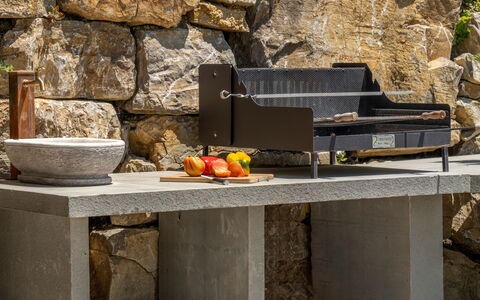 Villa Paradise: Holz, Orange, Countertop, Gas, Küche, Steinwand, Rechteck, Landschaft, Beton, Tabelle