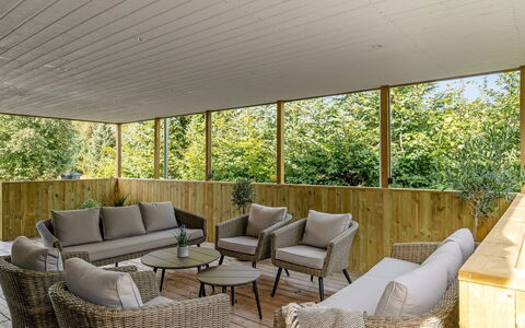 Elnur - from the Sea: Möbel, Interior Design, Flooring, Fussboden, Decke, Zimmer, Stuhl, Tabelle, Wohnung, Küche & Esszimmer Tisch
