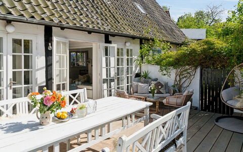 Frederikke - 300M from the Sea: Holz, Dach, Die Architektur, Zuhause, Haus, Hütte, Abstellgleis, Hartholz, Steigung, Estate