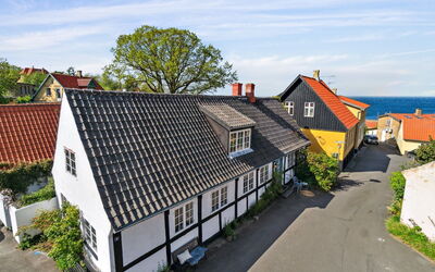 Frederikke - 300M from the Sea