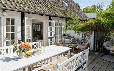 Frederikke - 300M from the Sea