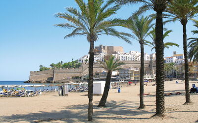 Ambassador Primera Línea Playa