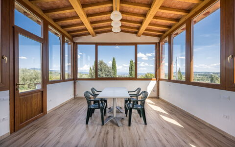 Villacolle 1, Poggio a Caiano, Hot Tub, Wifi, Ac: Himmel, Eigentum, Möbel, Gebäude, Fenster, Tabelle, Holz, Schatten, Interior Design, Die Architektur