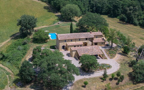 Villa Aiale: Gebäude, Haus, Zuhause, Wohngebiet, Dach, Estate, Hütte, Die Architektur, Bauernhaus, Landschaft