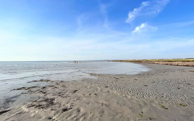 Hjalmine - 1.5Km from the Sea