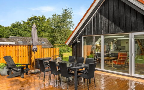 Diderik - 30Km from the Sea: Dach, Haus, Zuhause, Hütte, Tür, Abstellgleis, Deck, Veranda, Planke, Hartholz