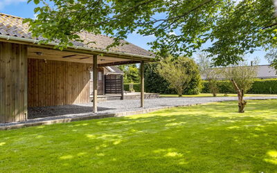 Sylwia - 250M to the Fjord