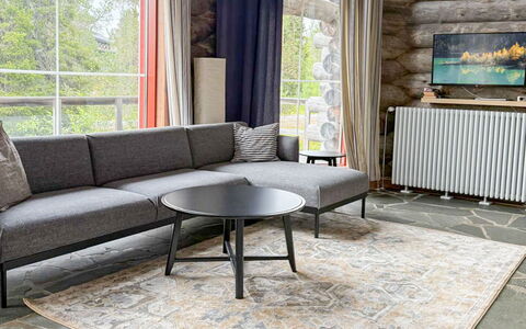 Naava: Möbel, Flooring, Couch, Fussboden, Wohnzimmer, Kaffetisch, Natürliches Material, Stuhl