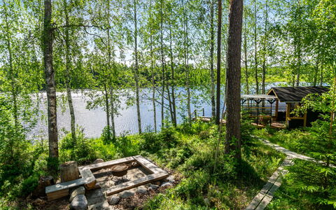 Lammenranta: Möbel, Interior Design, Flooring, Fussboden, Tabelle, Decke, Küche & Esszimmer Tisch, Beleuchtung, Stuhl, Zuhause