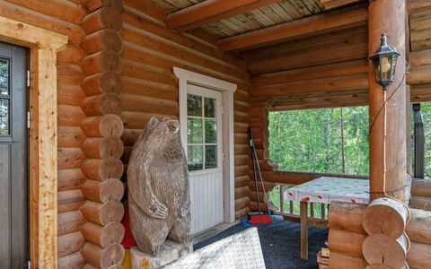 Karhupirtti: Holz, Hütte, Blockhaus, Gartenbauten, Schuppen, Holzbeize, Hartholz, Abstellgleis, Planke, Hütte