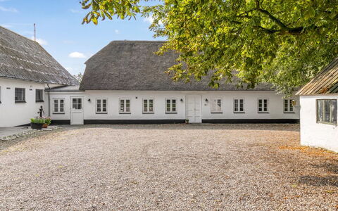 Vinni - 25Km from the Sea: Holz, Dach, Zuhause, Haus, Die Architektur, Abstellgleis, Grundstueck, Hütte, Schuppen, Gartenbauten
