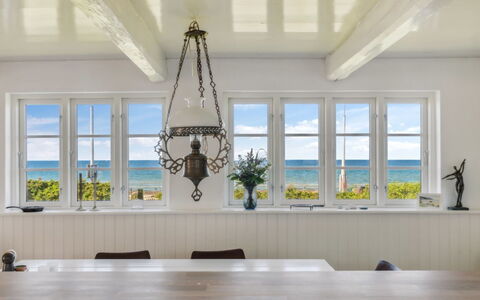 Susan - 20M from the Sea: Holz, Dach, Die Architektur, Zuhause, Haus, Hütte, Abstellgleis, Hartholz, Steigung, Estate
