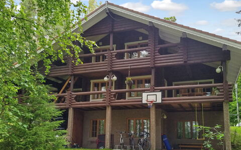 Tuohiniemi: Zuhause, Hütte, Abstellgleis, Estate, Blockhaus, Auffahrt, Garten, Veranda, Limousine, Gartenbauten