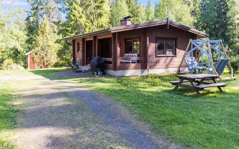 Kesäranta: Holz, Flooring, Fussboden, Möbel, Holzboden, Interior Design, Etagenbett, Zimmer, Holzbeize, Hartholz