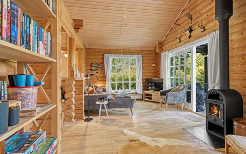 Sigga - 1.6Km from the Sea: Holz, Dach, Die Architektur, Zuhause, Haus, Hütte, Abstellgleis, Hartholz, Steigung, Estate