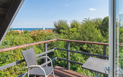 Laerke - 200M from the Sea