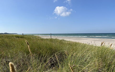 Christian - 600M from the Sea: Blau, Natürlichen Umgebung, Horizont, Küste, Ökoregion, Sommer, Meer, Küsten Und Ozeanische Forms, Ufer, Strand