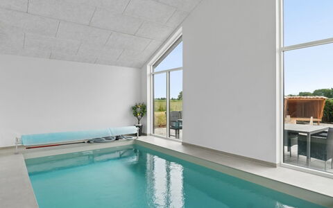 Christian - 600M from the Sea: Flooring, Fussboden, Schwimmbad, Verbundwerkstoff, Armatur, Fliese, Daylighting, Dachboden, Design