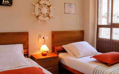 El Pinar de San Ginés: Möbel, Interior Design, Wand, Holz, Flooring, Schlafzimmer, Bett, Fussboden, Zimmer, Textil