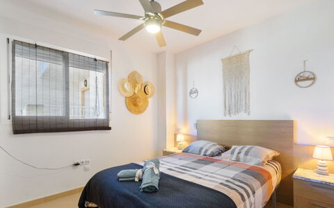 El Pinar de San Ginés: Eigentum, Deckenventilator, Fenster, Komfort, Holz, Beleuchtung, Schatten, Interior Design, Rollo, Fussboden