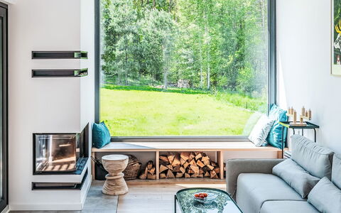 Okno Na Spokój: Möbel, Eigentum, Pflanze, Bilderrahmen, Grün, Gebäude, Tabelle, Fenster, Azurblau, Couch