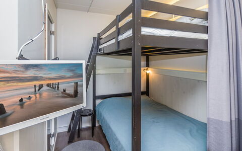 Vuosselin Helmi B21: Flooring, Fussboden, Interior Design, Etagenbett, Holz, Schlafzimmer, Decke, Bett, Möbel, Zimmer