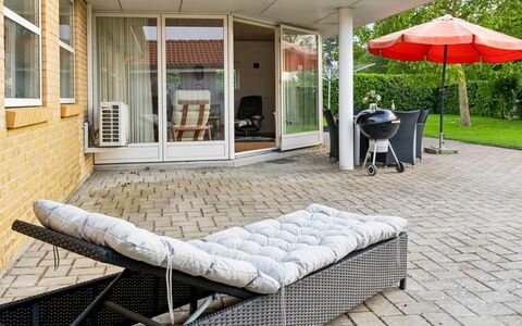 Kalli - 100M from the Sea: Möbel, Gartenmöbel, Stuhl, Zuhause, Schatten, Terrasse, Veranda, Tisch Im Freien, Garten, Garten