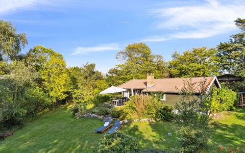 Awenita - 250M from the Sea: Haus, Zuhause, Dach, Hütte, Estate, Landscaping, Gartenbauten, Abstellgleis, Bauernhaus