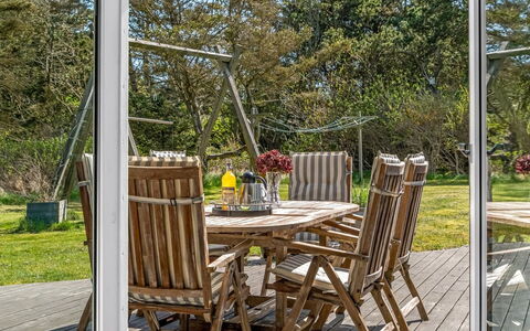Nadica - 400M from the Sea: Holz, Zuhause, Veranda, Deck, Hartholz, Dach, Holzbeize, Holzboden, Eco Hotel