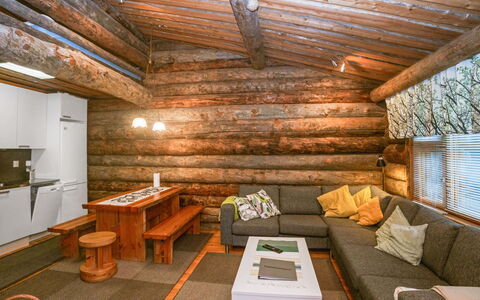 Kaukonkelo: Holz, Decke, Flooring, Interior Design, Fussboden, Holzbeize, Blockhaus, Hartholz, Zimmer, Hütte