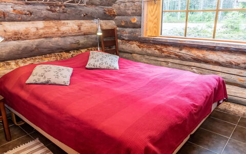 Villa Olivia: Holz, Schlafzimmer, Interior Design, Flooring, Bett, Fussboden, Möbel, Bedding, Bettdecke, Linens